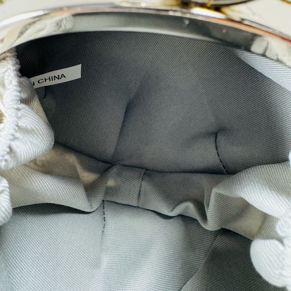 Silver Round Mini Purse Crystals Pearls Hand Or Shoulder. NWOT New Years Ball - Picture 7 of 13